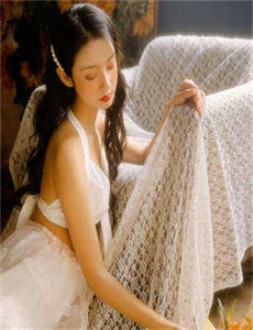 愉快的交换夫妇1-孙艺珍 三级