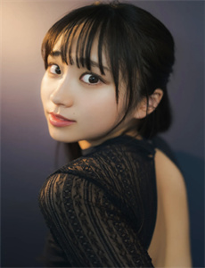 意大利色情肉欲乐园-泷泽萝拉 七里香